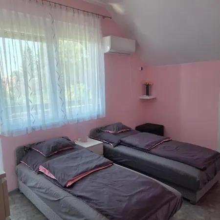 Maria 93 Prázdninový dům *