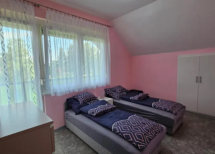 Maria 93 Semesterbostad Balatonmáriafürdő