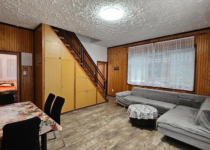 Semesterbostad Maria 93